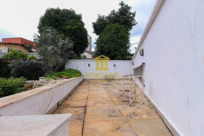 Casa, Serra, 4 Quartos, 5 Vagas, 1 Suíte