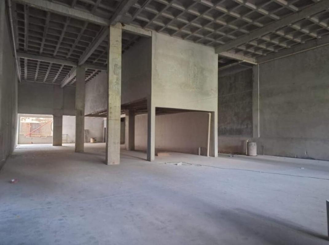 Andar, Castelo, 0 Quarto, 5 Vagas