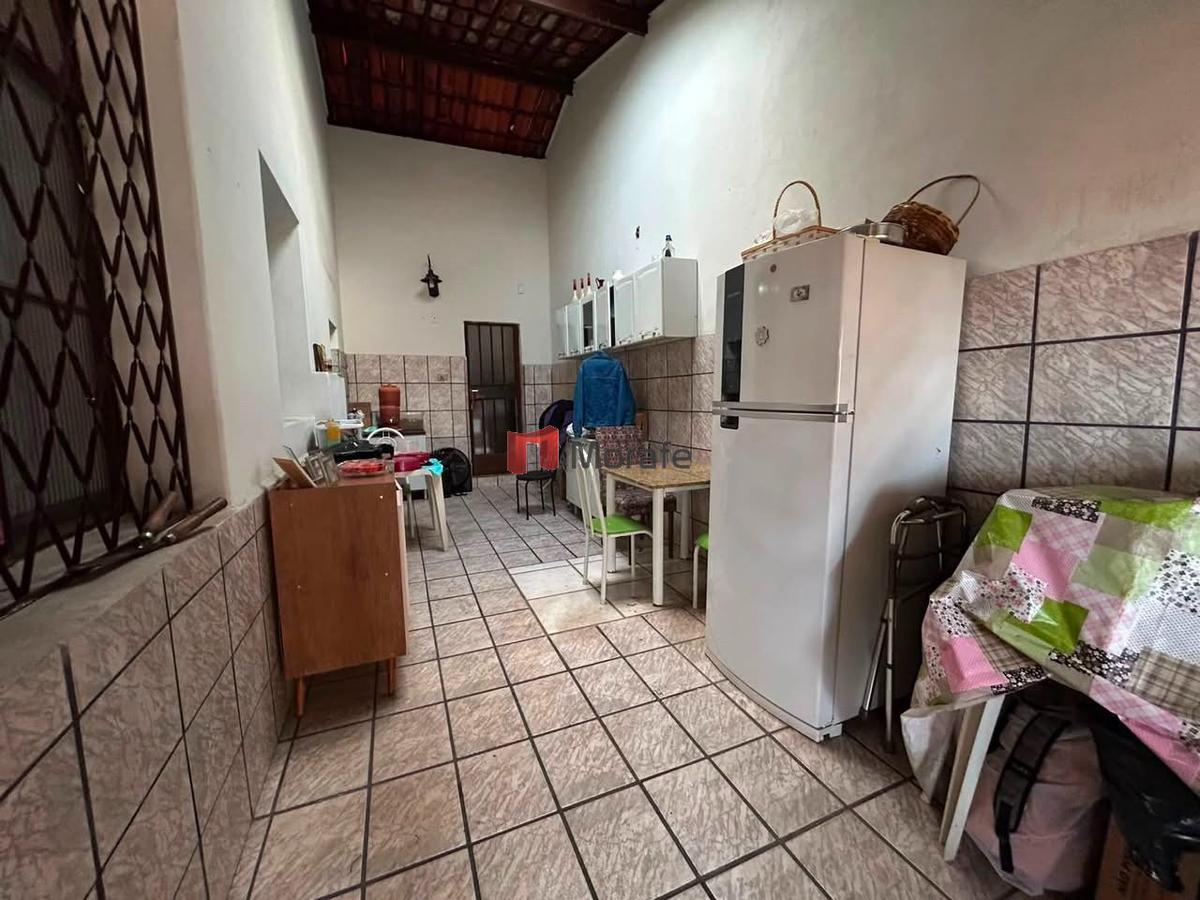 Casa, Caiçaras, 3 Quartos, 1 Vaga, 1 Suíte