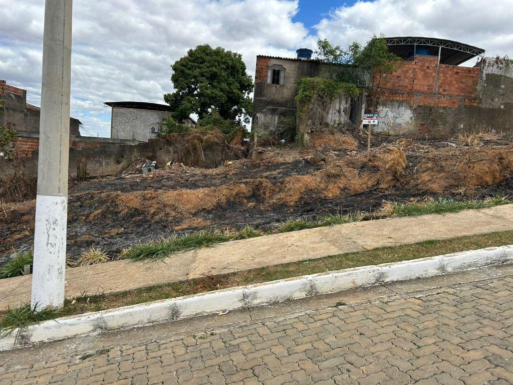 Lote, Centro, 0 Quarto, 0 Vaga