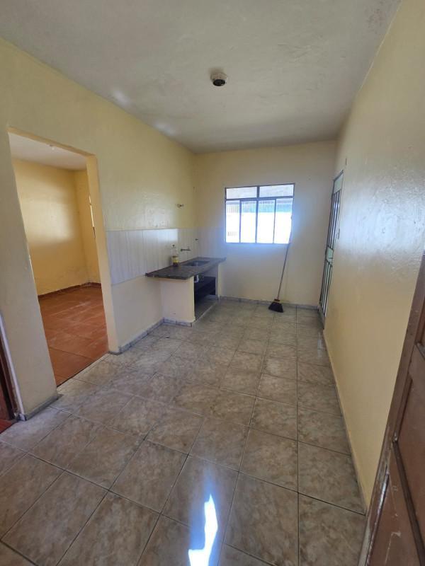 Casa, Coqueiros, 1 Quarto, 0 Vaga