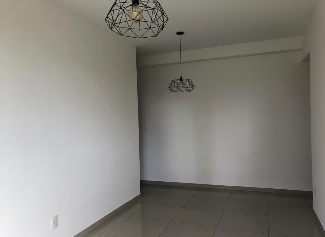 Apartamento, Vila da Serra, 2 Quartos, 2 Vagas, 1 Suíte