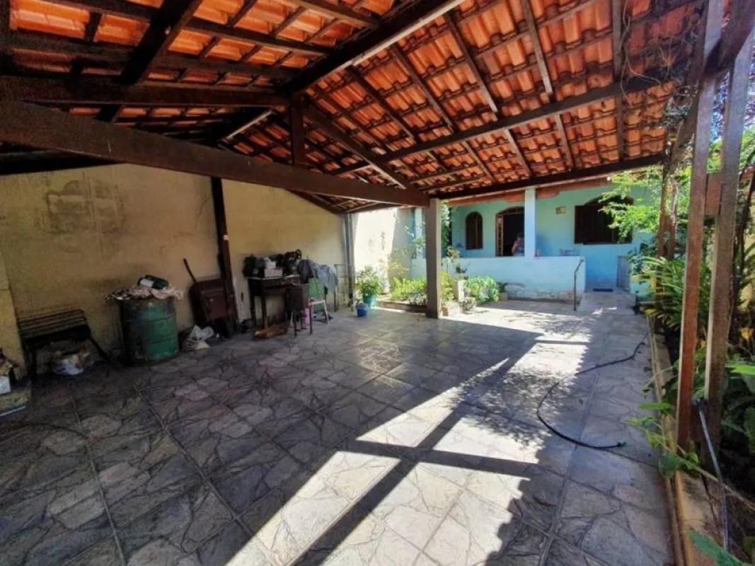 Casa, Piratininga (venda Nova), 3 Quartos, 4 Vagas, 1 Suíte