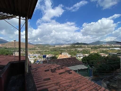 Casa, Centro, 3 Quartos, 2 Vagas, 1 Suíte