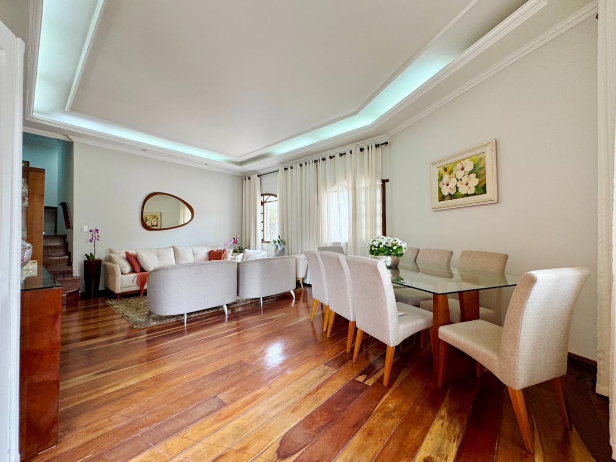 Casa, Santa Amélia, 3 Quartos, 10 Vagas, 1 Suíte