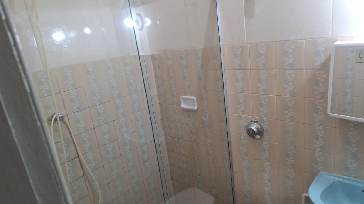 Casa, Cinquentenário, 1 Quarto, 0 Vaga