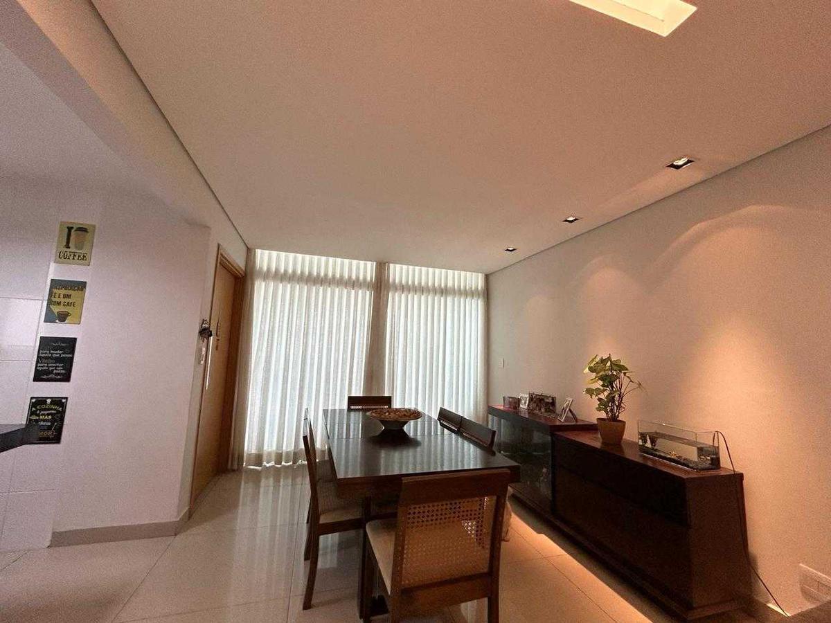 Apartamento, Castelo, 4 Quartos, 4 Vagas, 3 Suítes