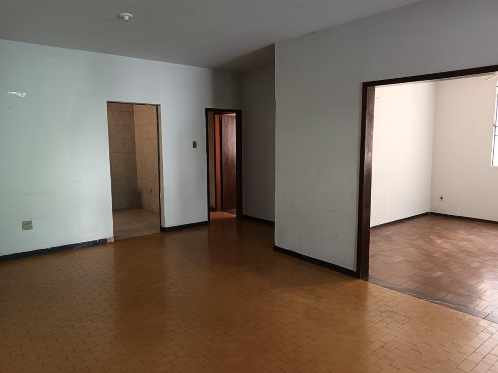 Casa, Serra, 4 Quartos, 4 Vagas, 1 Suíte