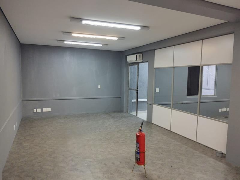 Prédio, Alto Barroca, 1 Quarto, 10 Vagas, 1 Suíte