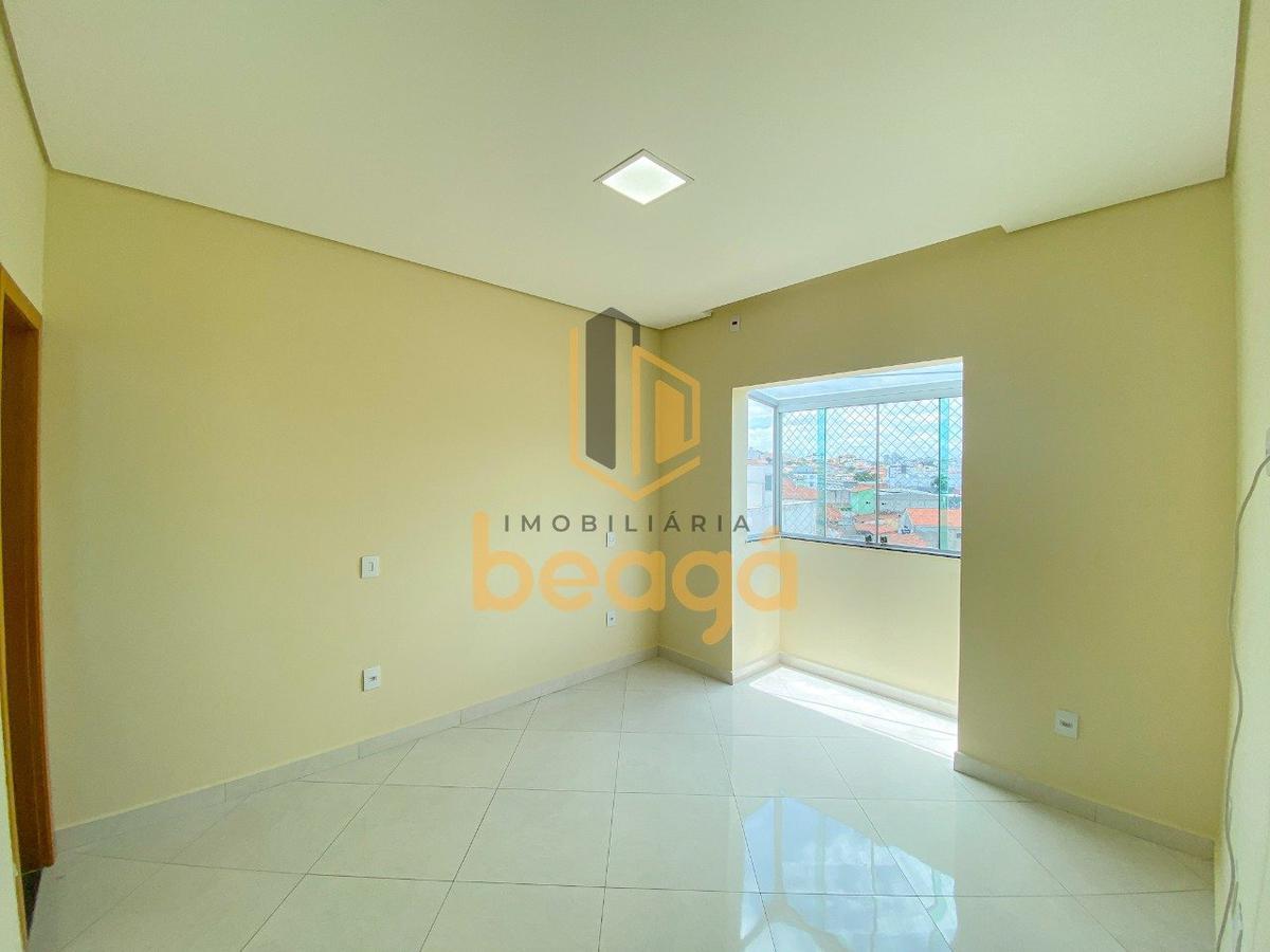 Cobertura, Arvoredo, 3 Quartos, 2 Vagas, 1 Suíte