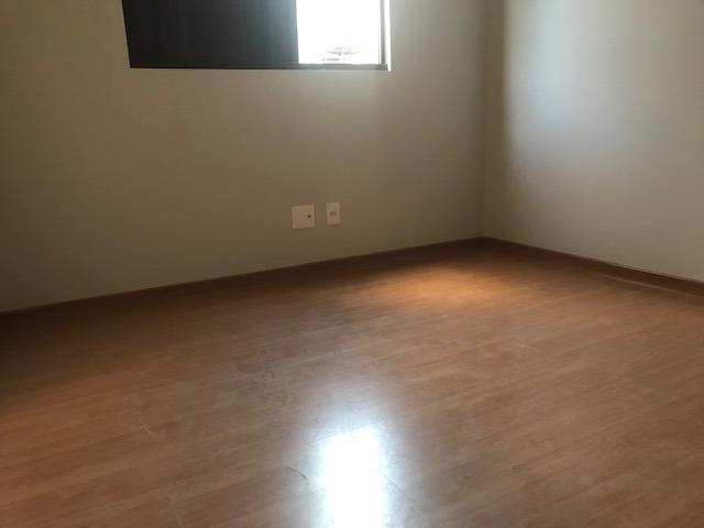 Apartamento, Floresta, 3 Quartos, 2 Vagas, 1 Suíte