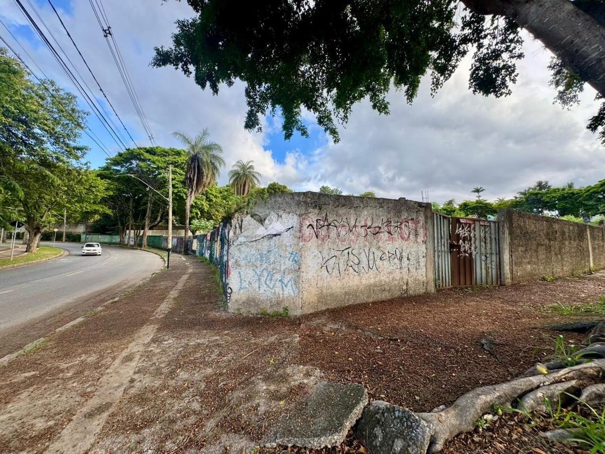 Lote, Bandeirantes (pampulha), 0 Quarto, 0 Vaga
