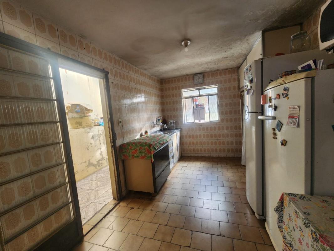 Casa, Conjunto Água Branca, 3 Quartos, 1 Vaga, 1 Suíte