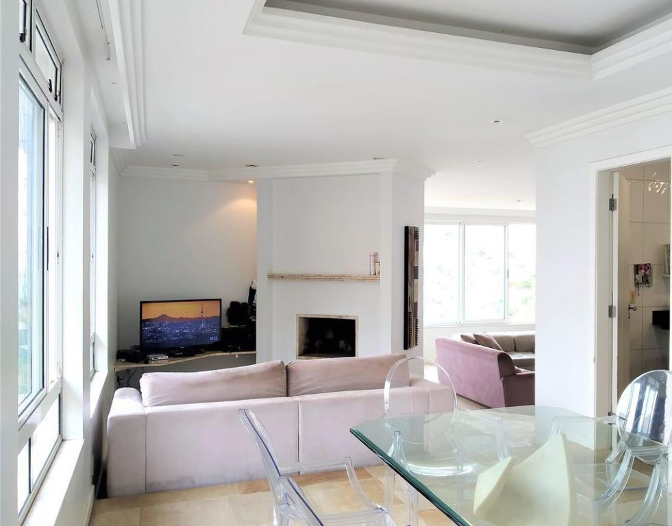 Casa, Vila Castela, 4 Quartos, 4 Vagas, 1 Suíte
