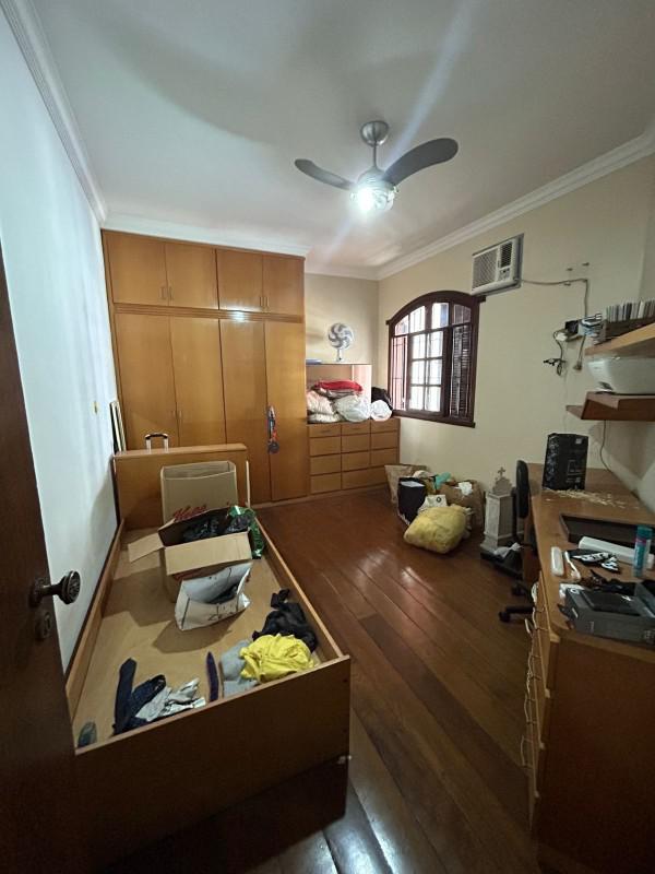 Casa, Castelo, 4 Quartos, 4 Vagas, 3 Suítes