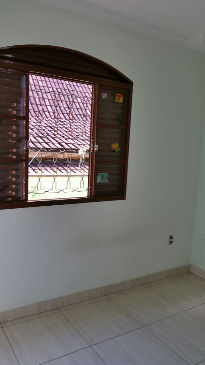 Casa, Arvoredo, 3 Quartos, 3 Vagas, 1 Suíte