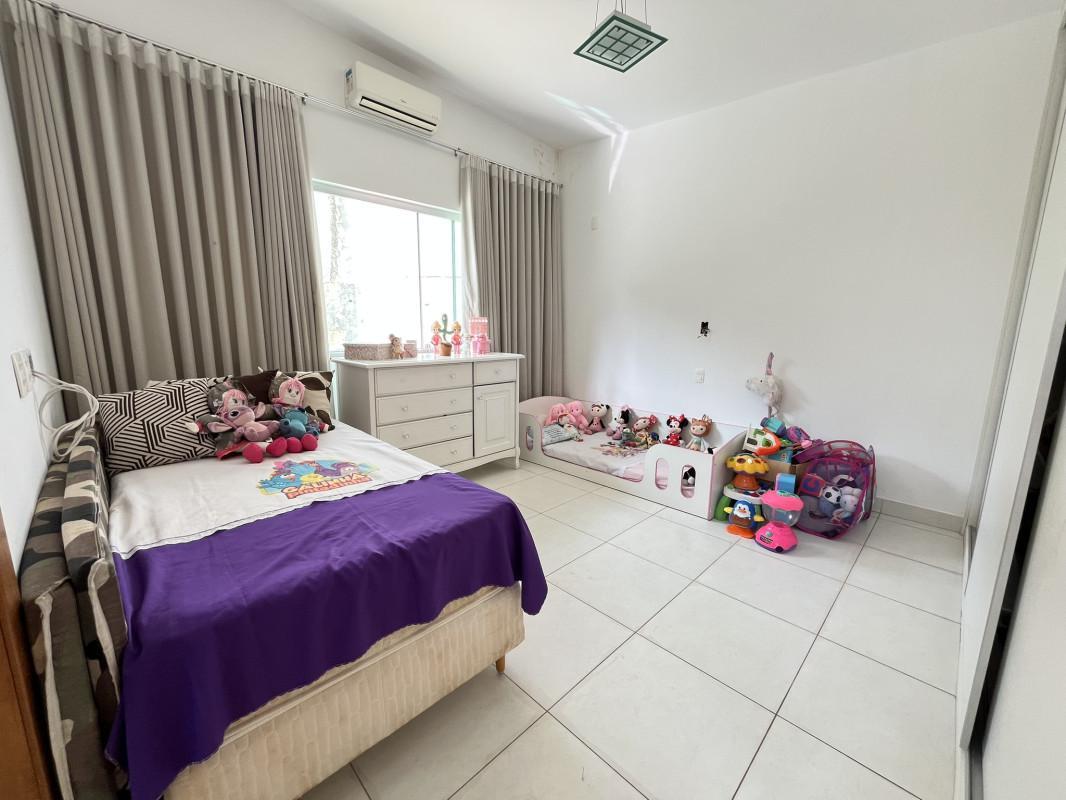 Casa, Arquipélago Verde, 4 Quartos, 6 Vagas, 1 Suíte