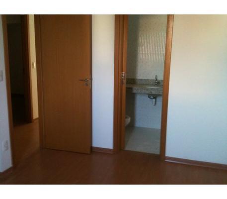 Apartamento, Castelo, 3 Quartos, 2 Vagas, 1 Suíte