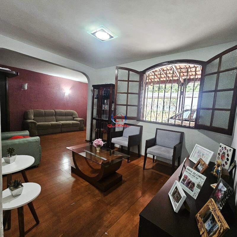 Casa, Alípio de Melo, 5 Quartos, 3 Vagas, 1 Suíte