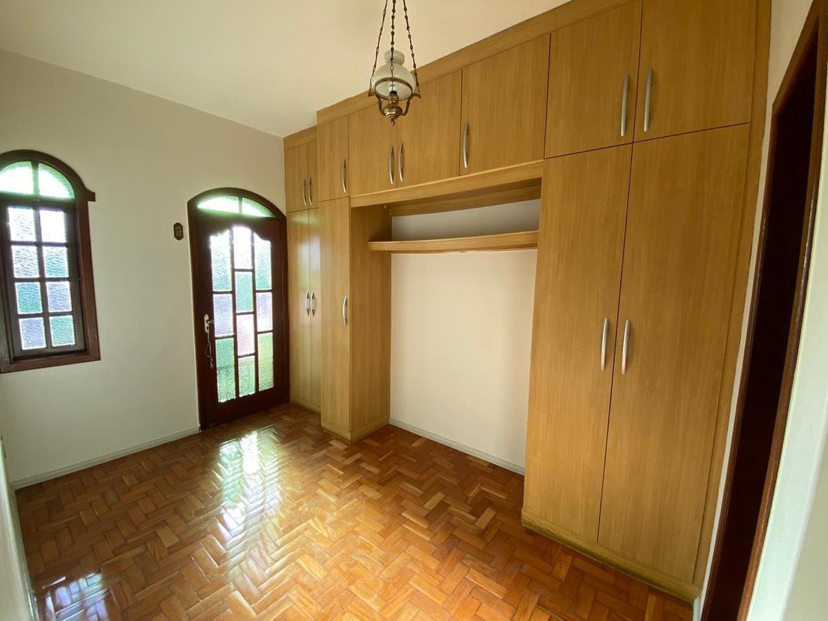 Casa, Floresta, 4 Quartos, 1 Vaga, 1 Suíte