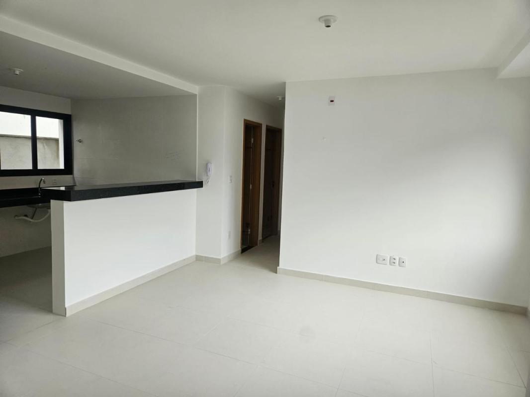 Cobertura, Alto Barroca, 2 Quartos, 2 Vagas, 1 Suíte
