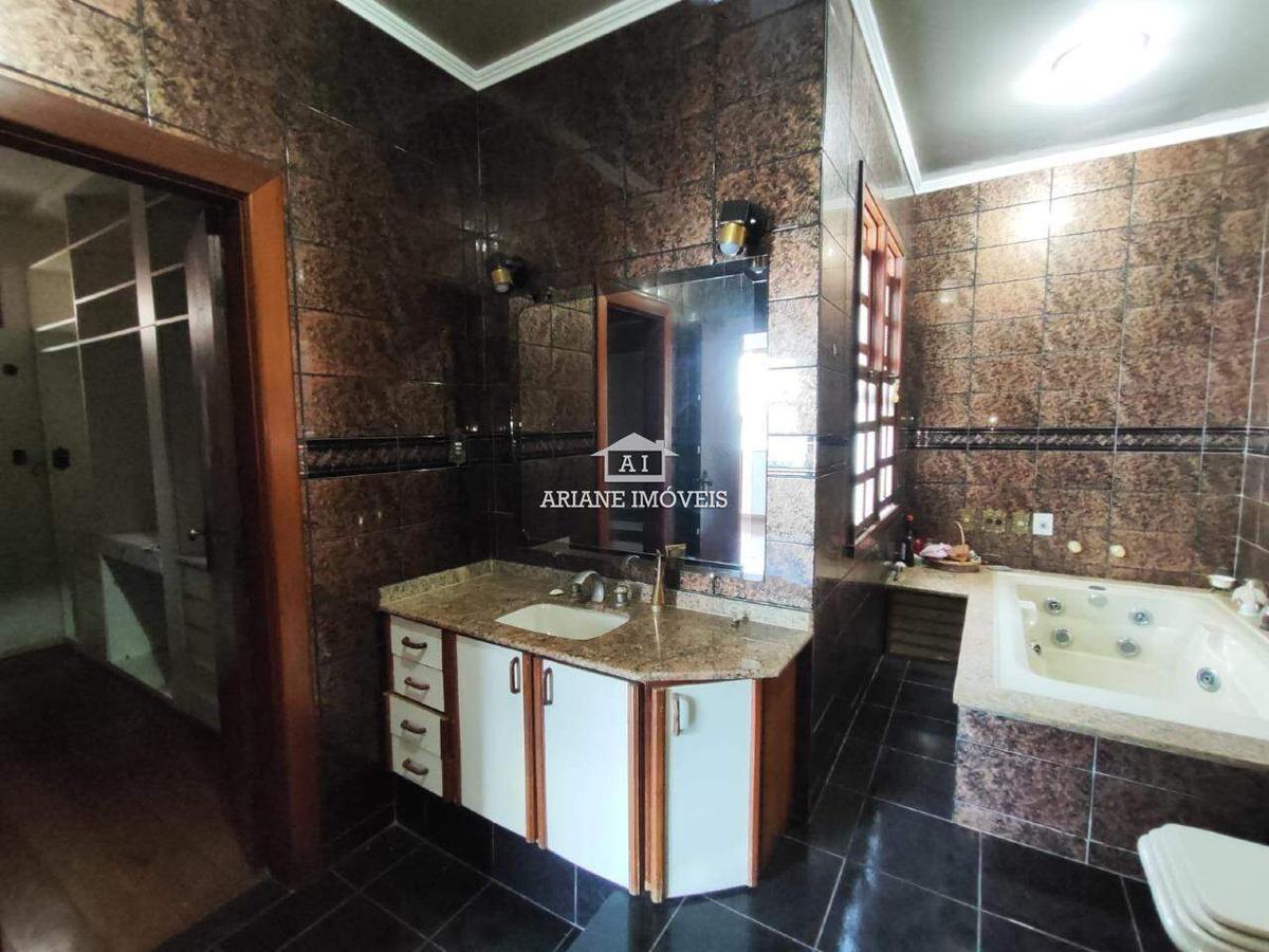 Casa, Sagrada Família, 4 Quartos, 5 Vagas, 1 Suíte