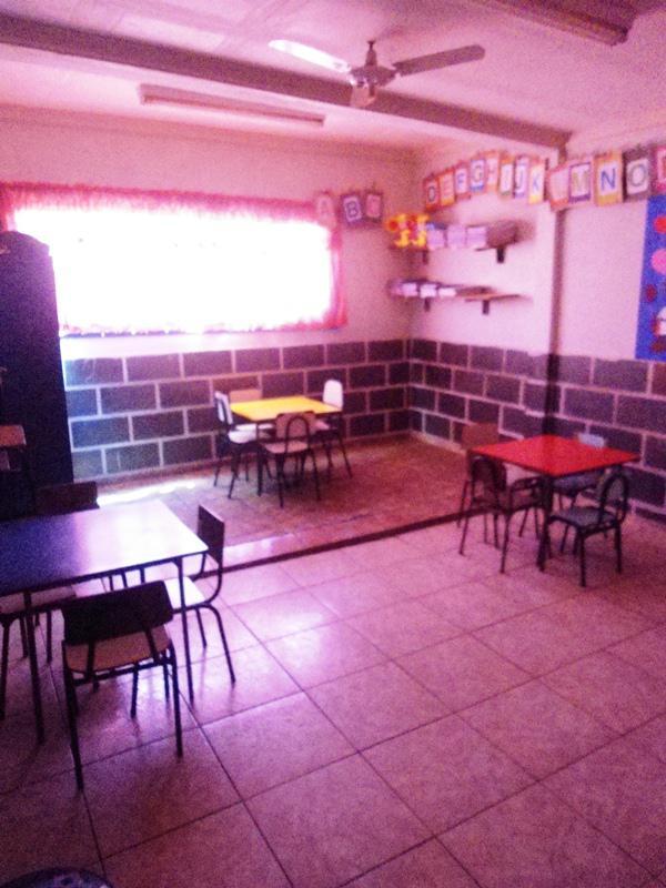 Casa Comercial, Jardim Riacho das Pedras, 14 Quartos, 0 Vaga