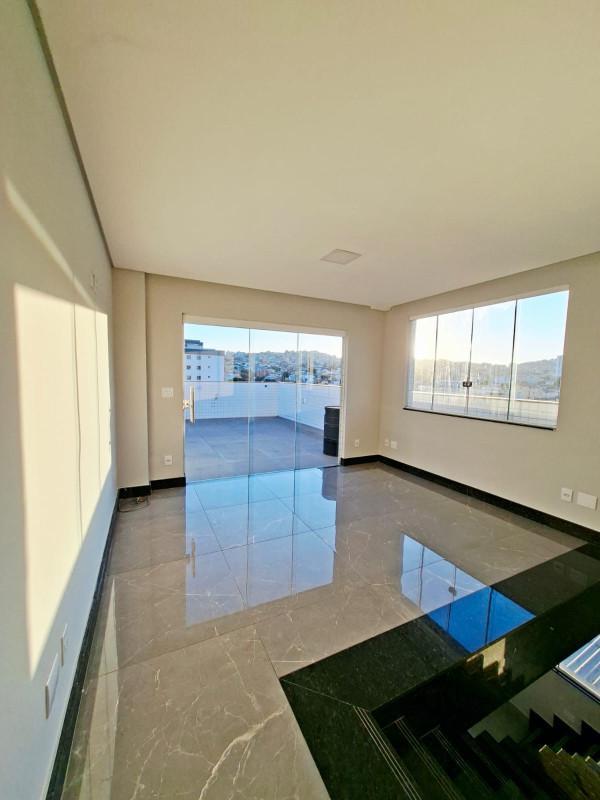 Cobertura, Santa Helena (barreiro), 3 Quartos, 2 Vagas, 1 Suíte