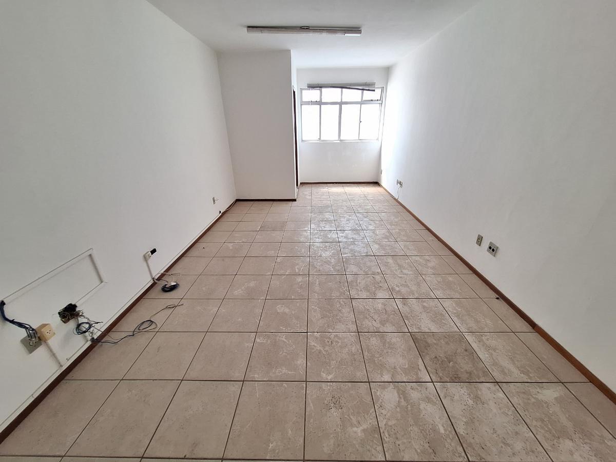 Sala, São José, 0 Quarto, 0 Vaga