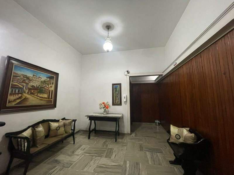 Apartamento, Centro, 4 Quartos, 0 Vaga, 1 Suíte