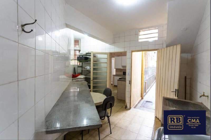 Casa, Lourdes, 5 Quartos, 2 Vagas, 1 Suíte