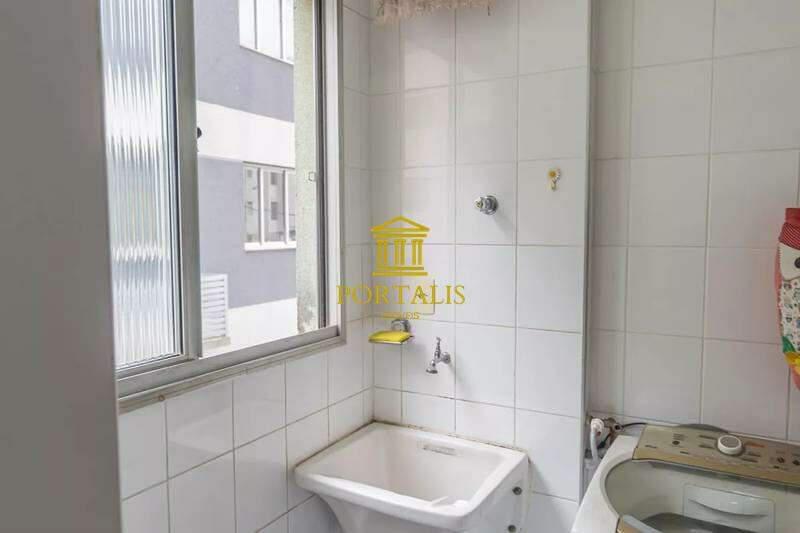 Apartamento, Serra, 2 Quartos, 2 Vagas, 1 Suíte