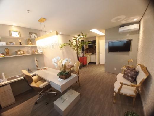 Sala, Vila da Serra, 0 Quarto, 1 Vaga