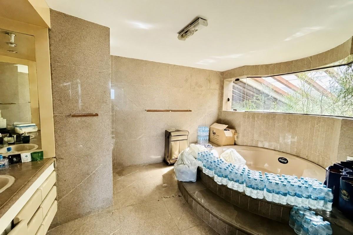 Casa, São Luiz (pampulha), 6 Quartos, 6 Vagas, 4 Suítes