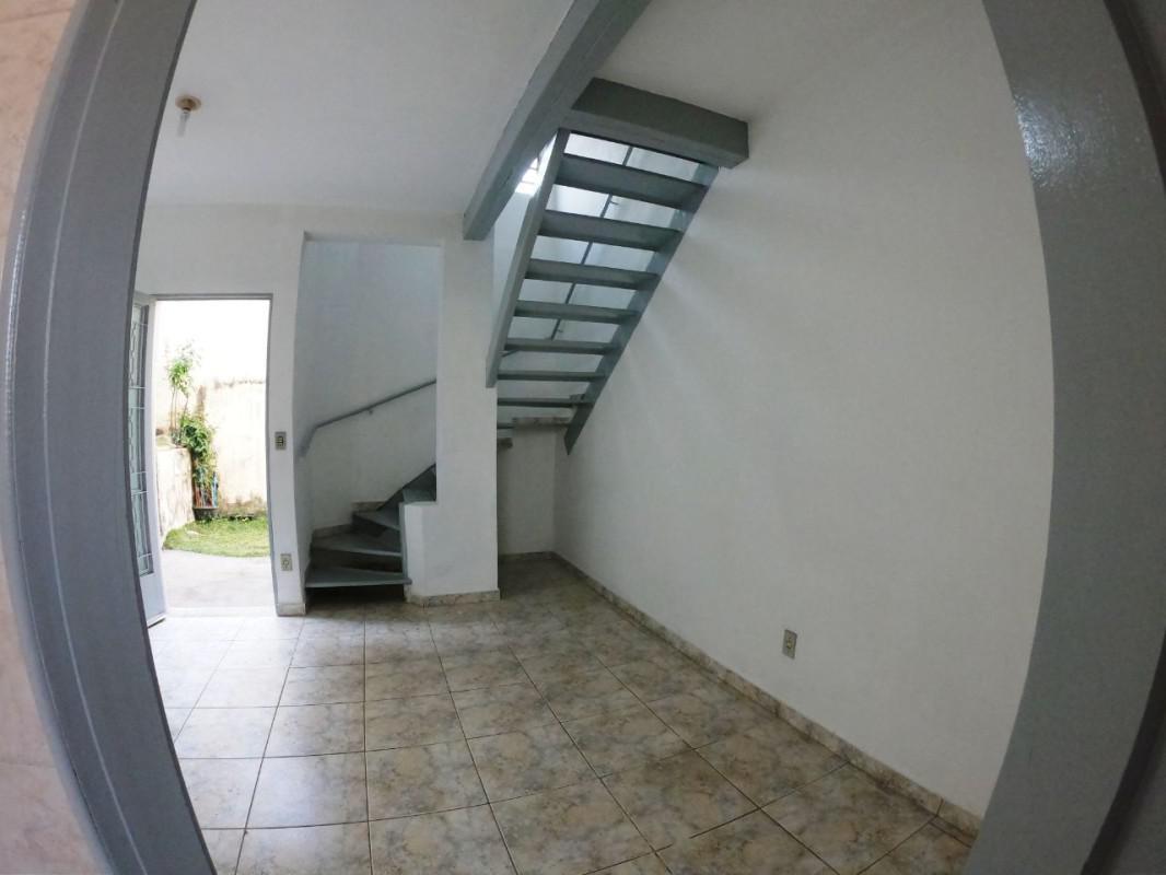 Casa, Coqueiros, 2 Quartos, 0 Vaga