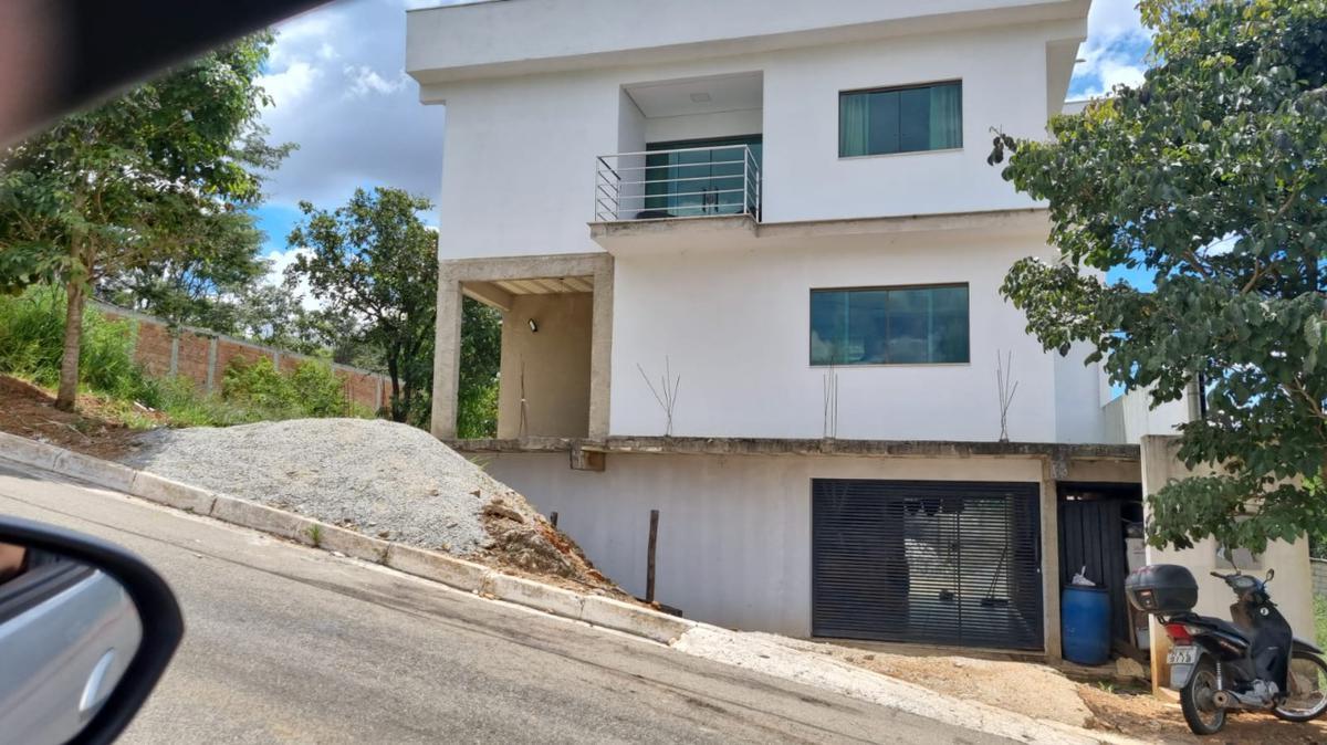 Lote, Centro, 0 Quarto, 0 Vaga