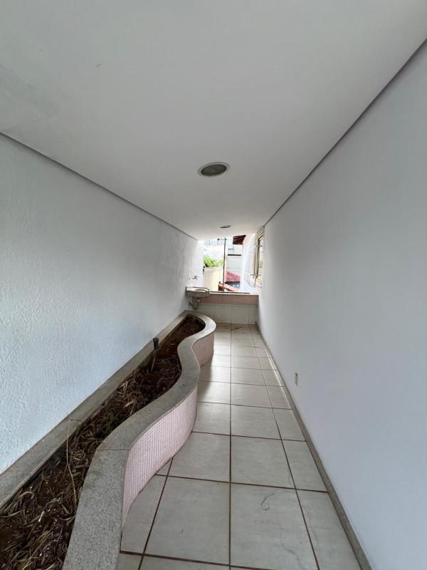 Casa, Central Parque, 4 Quartos, 0 Vaga, 1 Suíte