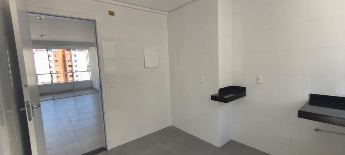 Apartamento, Fernão Dias, 4 Quartos, 3 Vagas, 1 Suíte