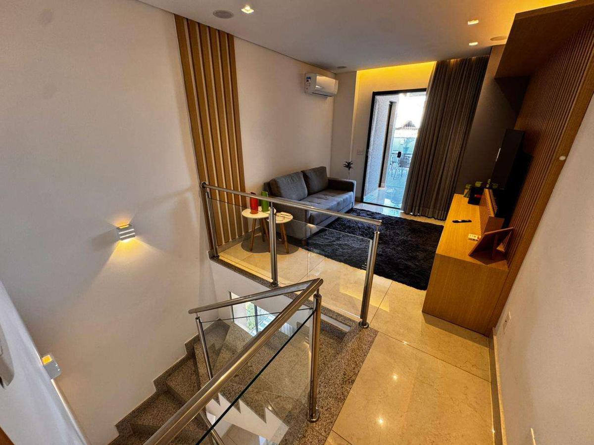 Cobertura, Sagrada Família, 2 Quartos, 2 Vagas, 2 Suítes