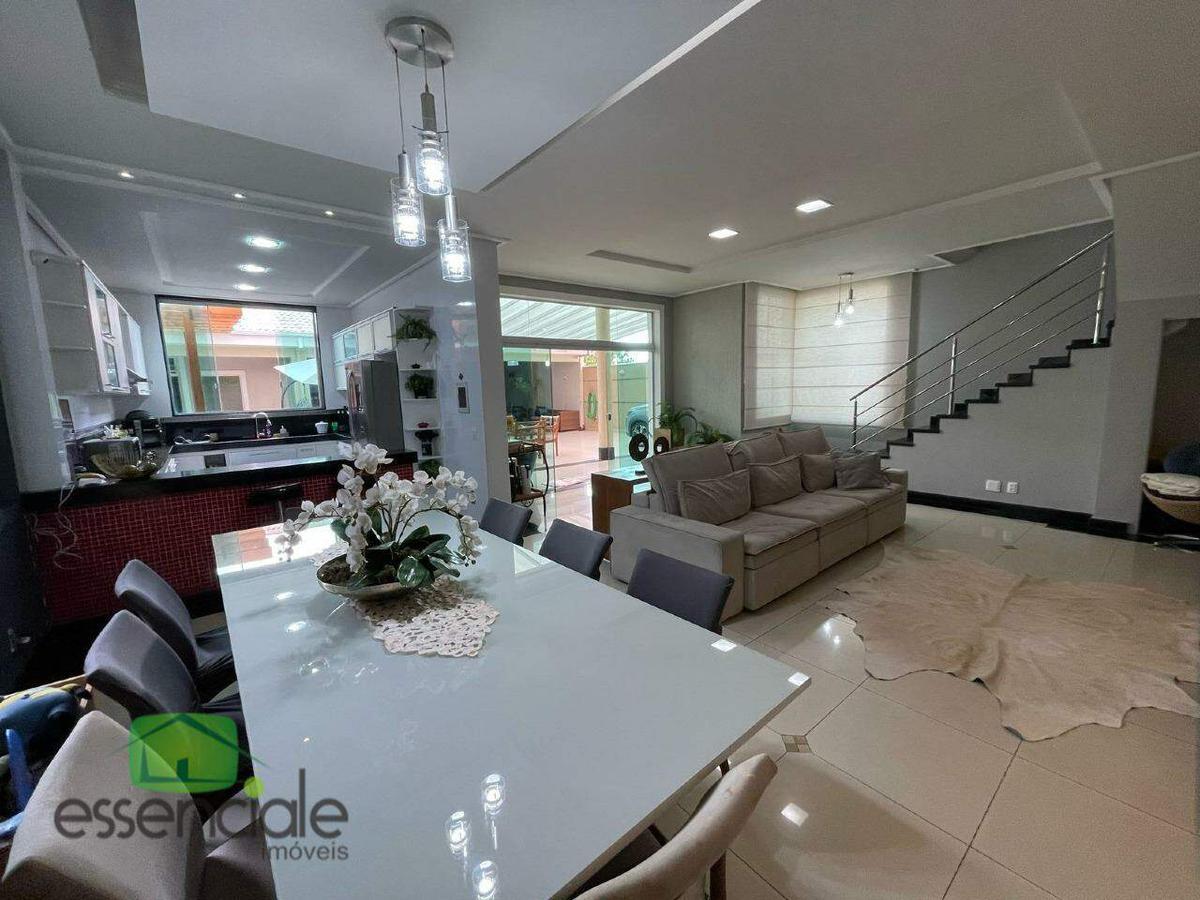 Casa, Jardim Riacho das Pedras, 4 Quartos, 5 Vagas, 1 Suíte