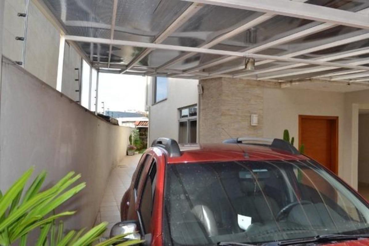 Casa, Jardim Riacho das Pedras, 3 Quartos, 4 Vagas, 2 Suítes