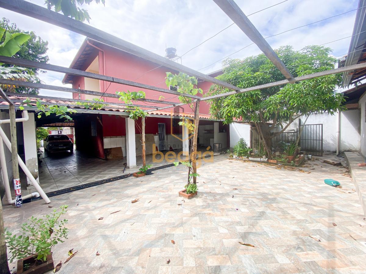 Casa, Trevo, 4 Quartos, 4 Vagas, 1 Suíte