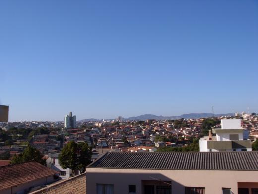 Casa, Planalto, 3 Quartos, 4 Vagas, 1 Suíte