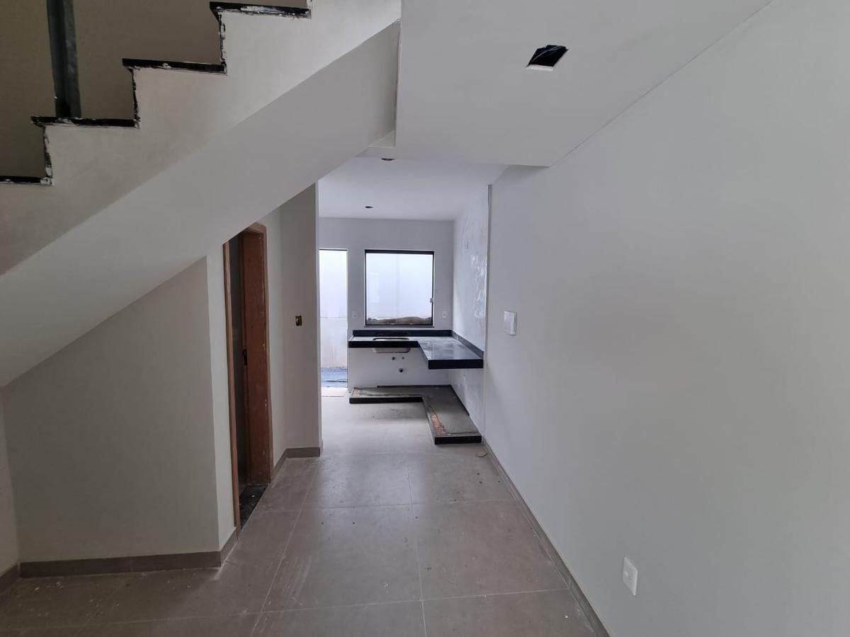 Casa, Ipiranga, 2 Quartos, 1 Vaga, 2 Suítes