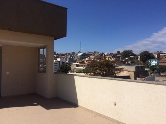 Cobertura, Cachoeirinha, 3 Quartos, 2 Vagas, 1 Suíte
