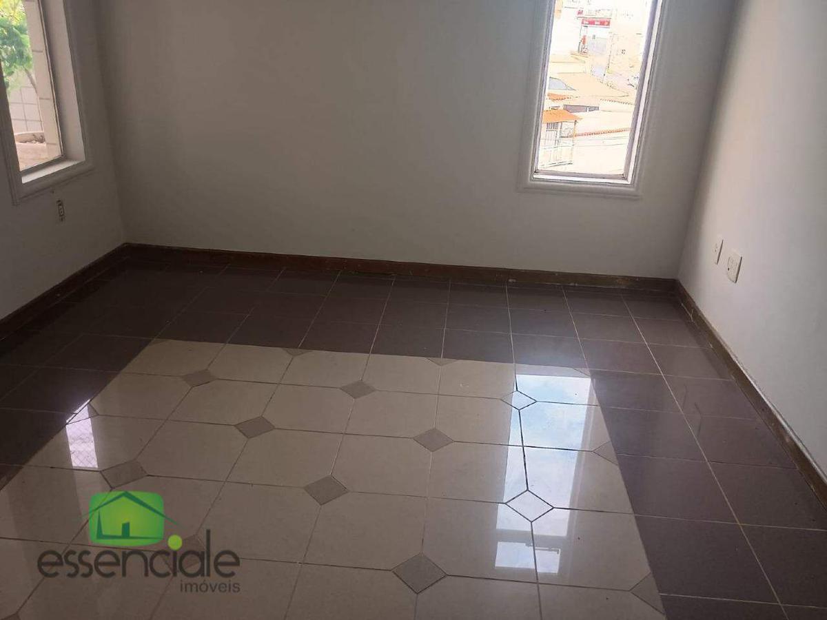 Cobertura, Santa Cruz Industrial, 4 Quartos, 2 Vagas, 1 Suíte