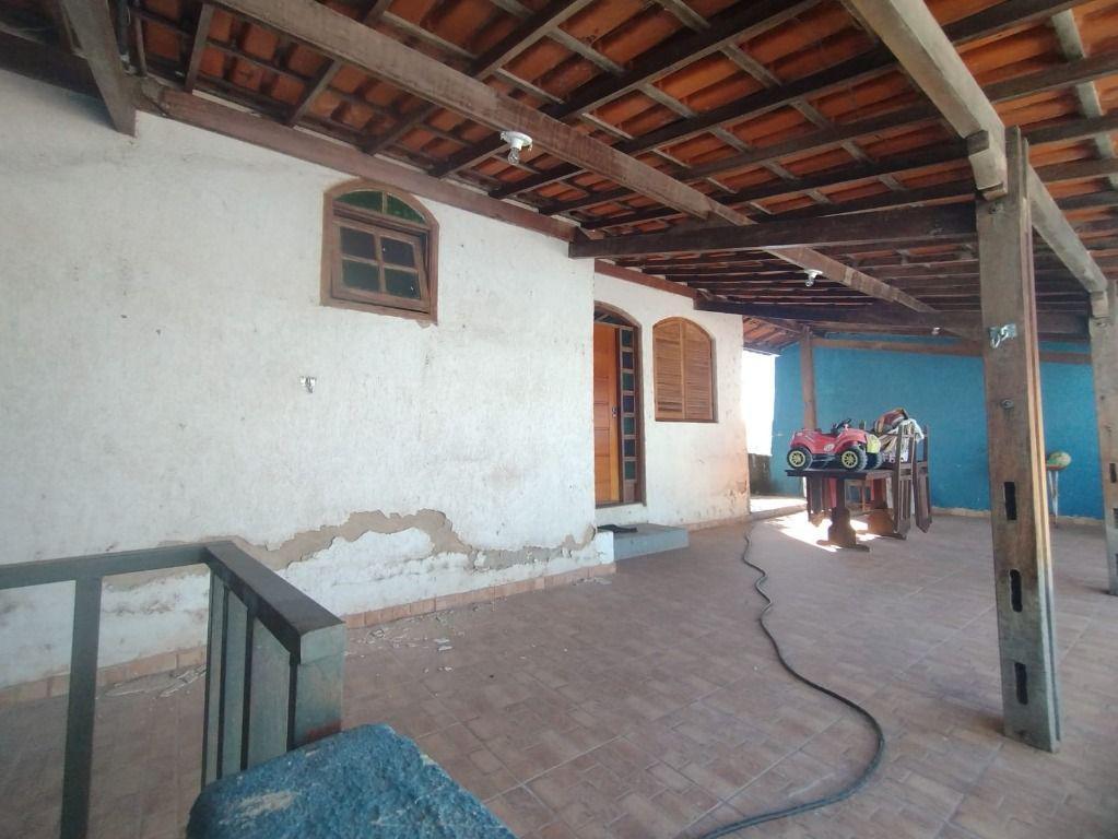 Casa, Nações Unidas, 5 Quartos, 5 Vagas, 1 Suíte