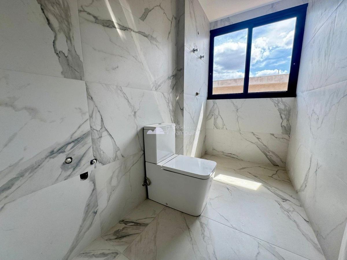 Casa, Trevo, 4 Quartos, 4 Vagas, 2 Suítes