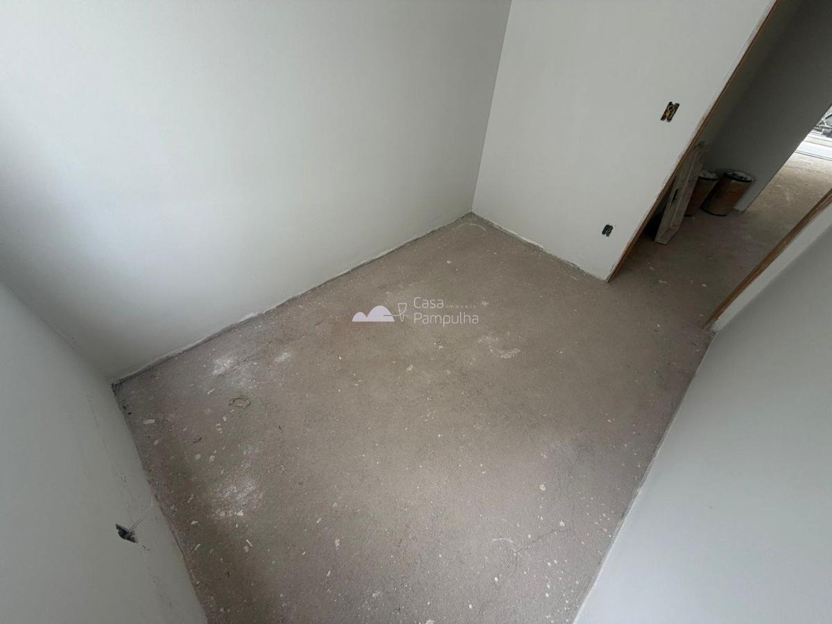 Casa, Santa Mônica, 3 Quartos, 4 Vagas, 1 Suíte