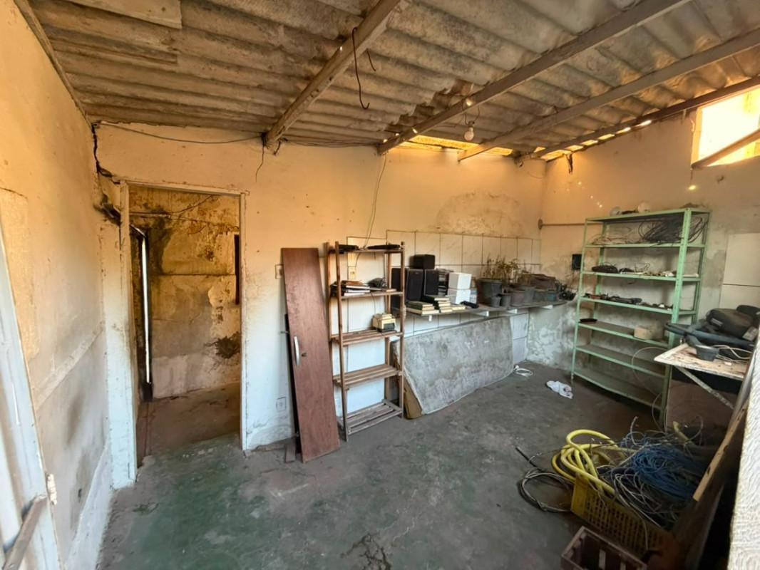 Lote, Itapoã, 4 Quartos, 3 Vagas, 1 Suíte